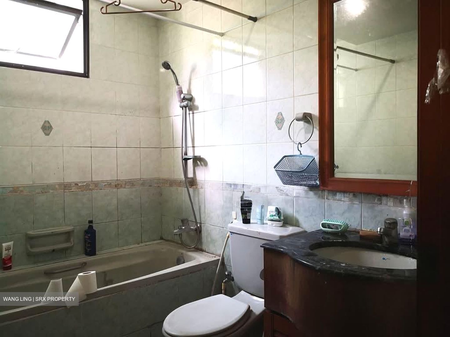 Simei Green Condominium (D18), Condominium #583013011
